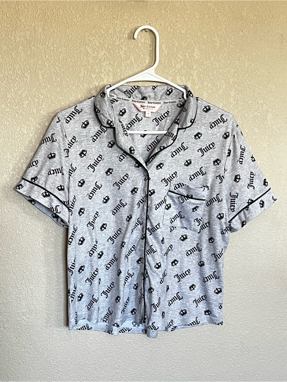 Juicy Couture Gray All-Over Crown & Script Logo Pajama Top Button Size Medium